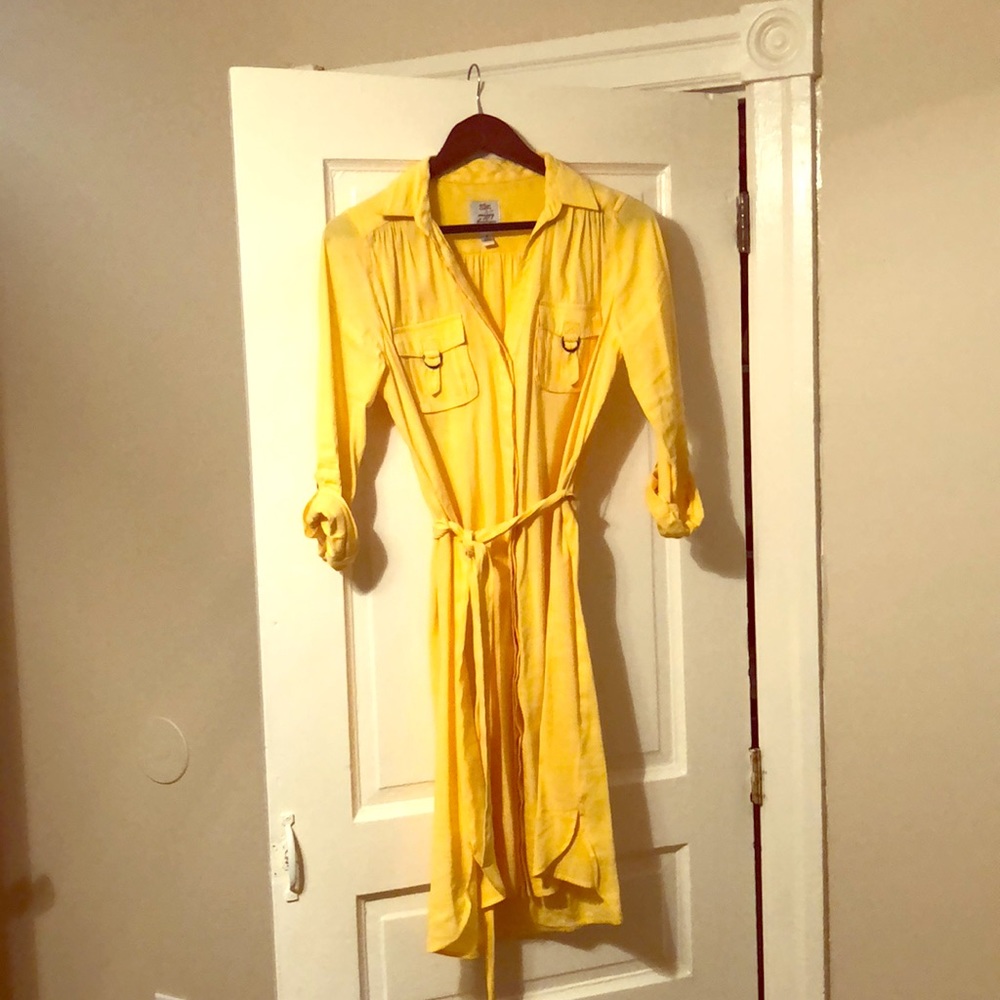 Gorgeous Yellow Summer Dress with Belt
